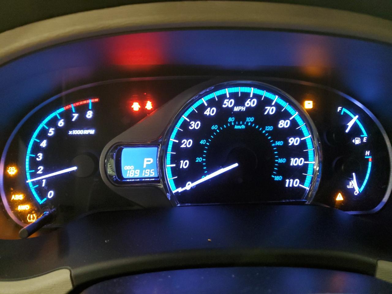 2012 Toyota Sienna - Image 9