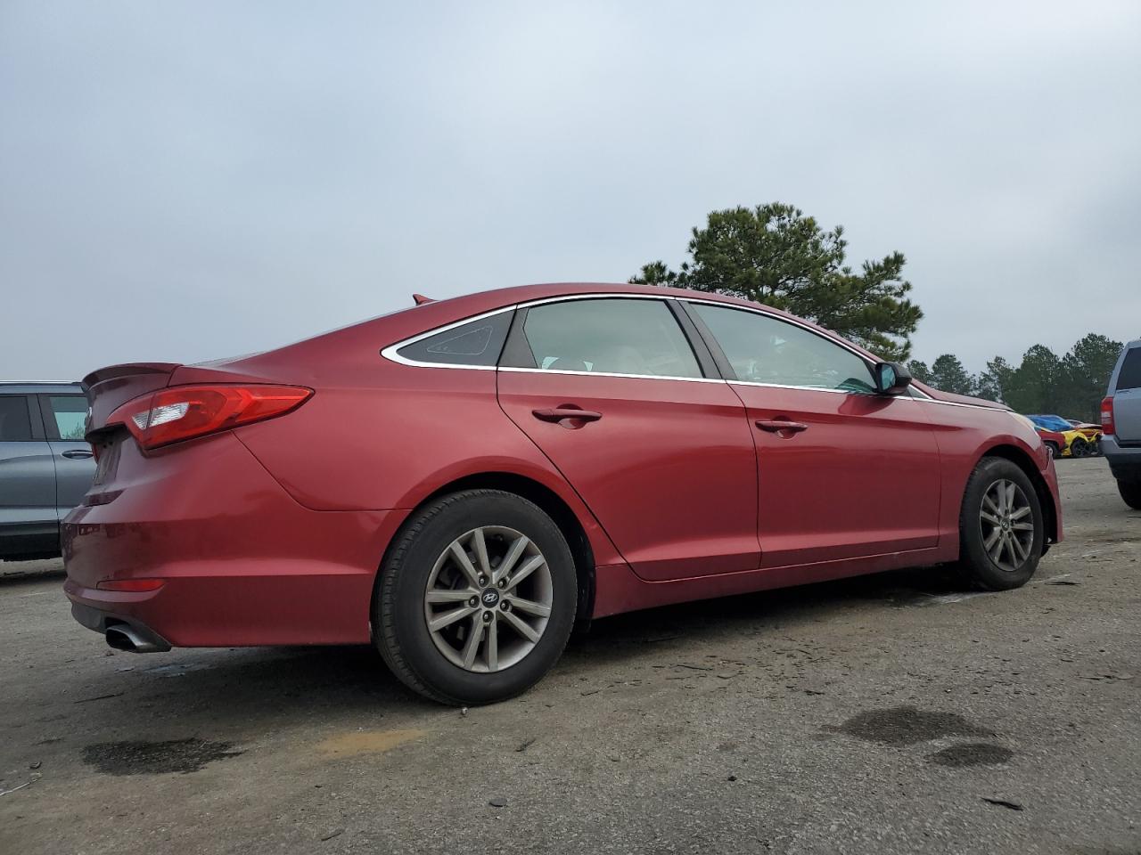2015 Hyundai Sonata - Image 3