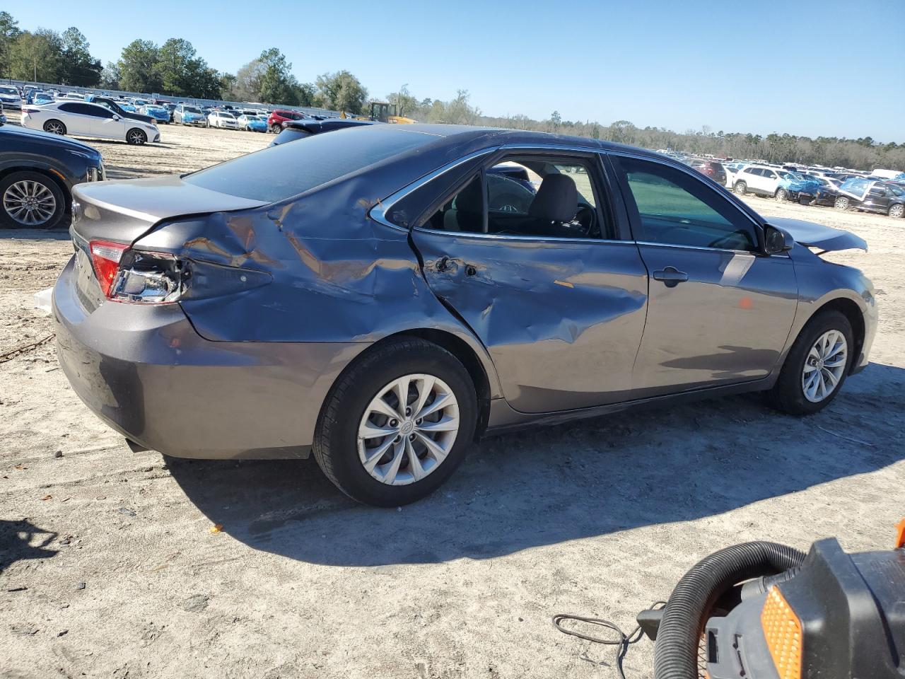 2015 Toyota Camry - Image 3