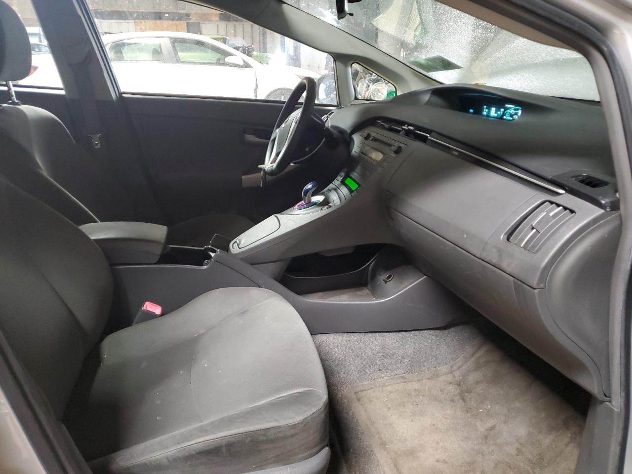 2010 Toyota Prius - Image 7