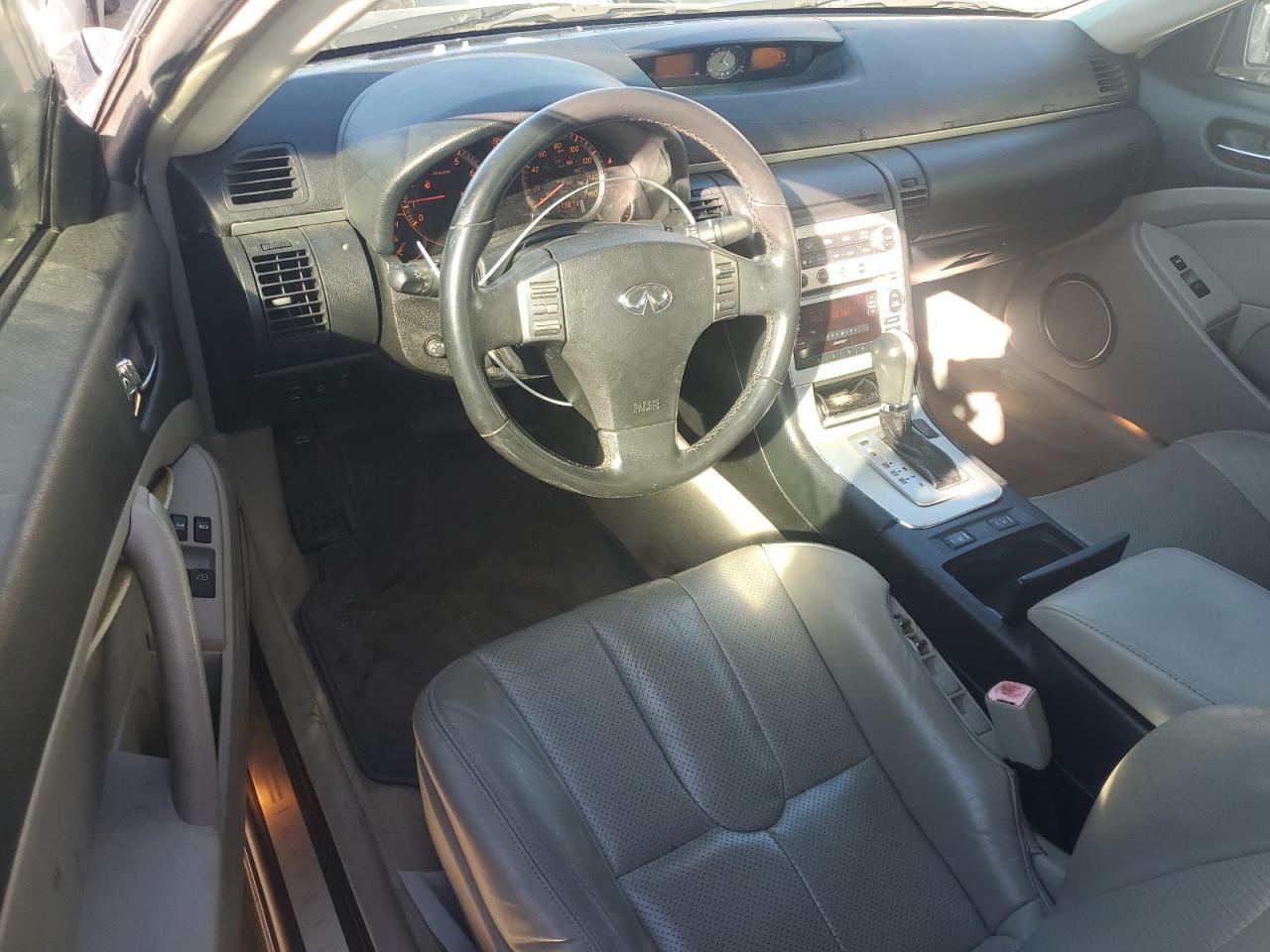 2005 Infiniti G - Image 8