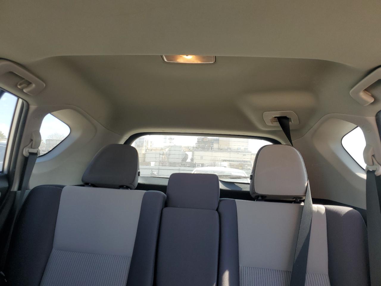 2014 Toyota RAV 4 - Image 10