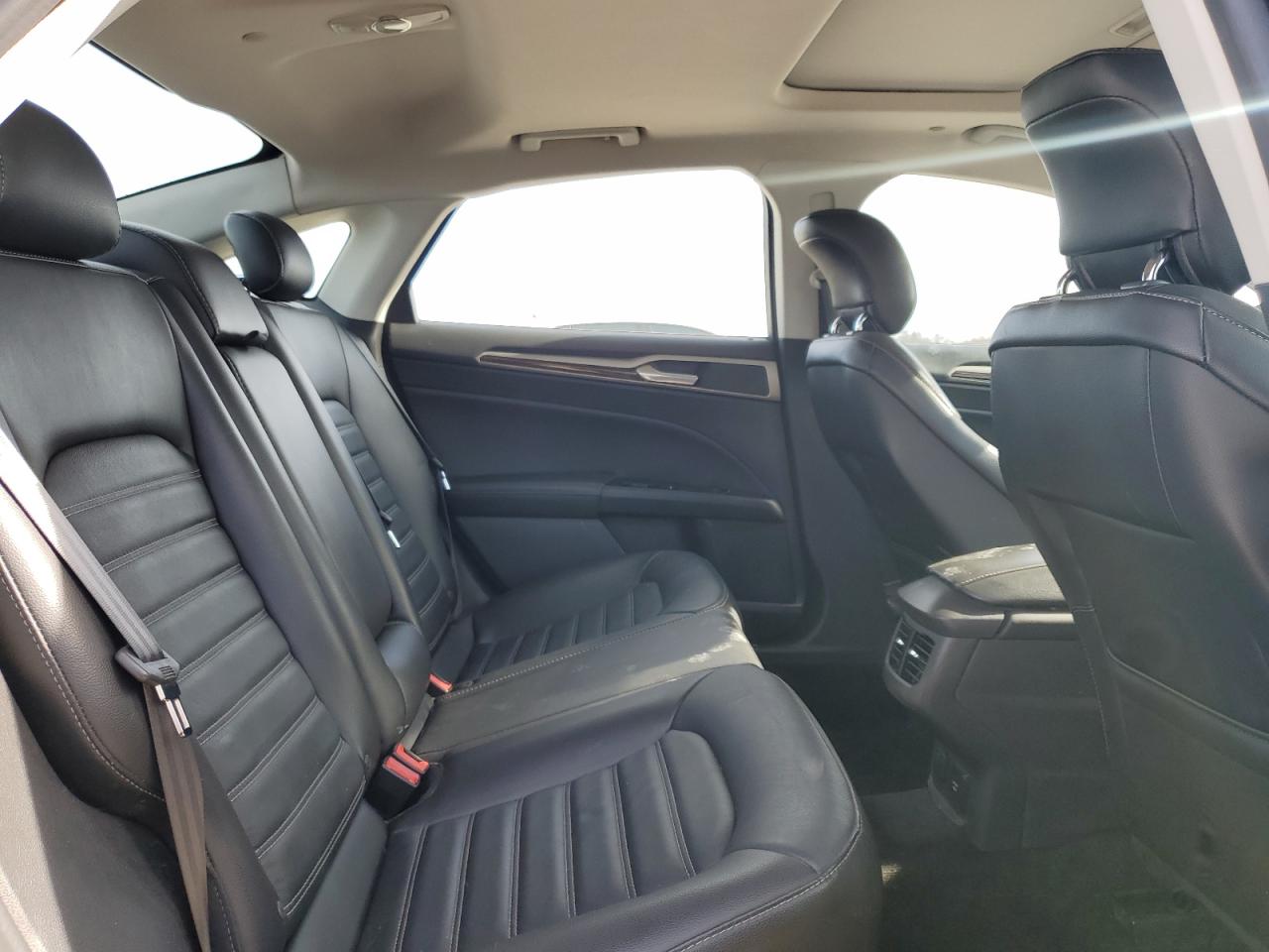 2015 Ford Fusion - Image 10