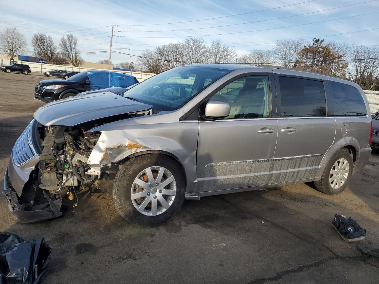2014 Chrysler Town & Country - Image 1