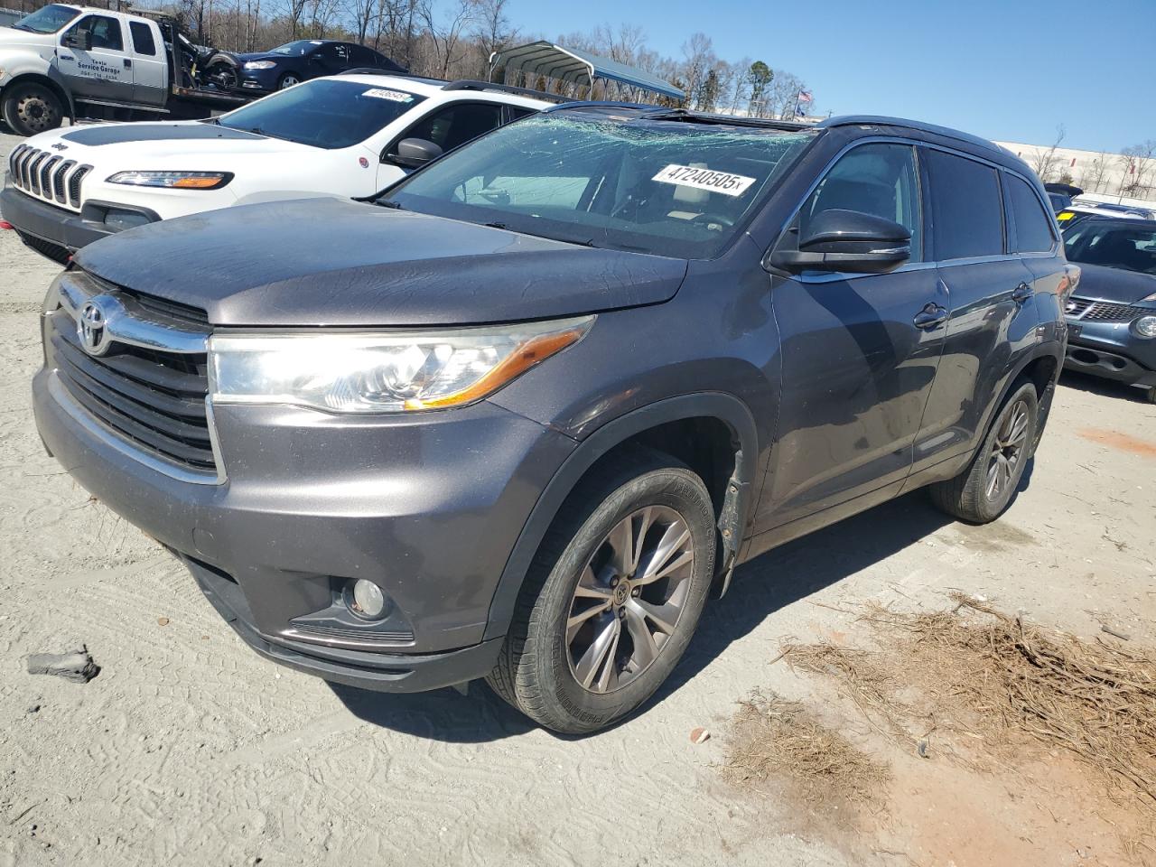 2014 Toyota Highlander - Image 1