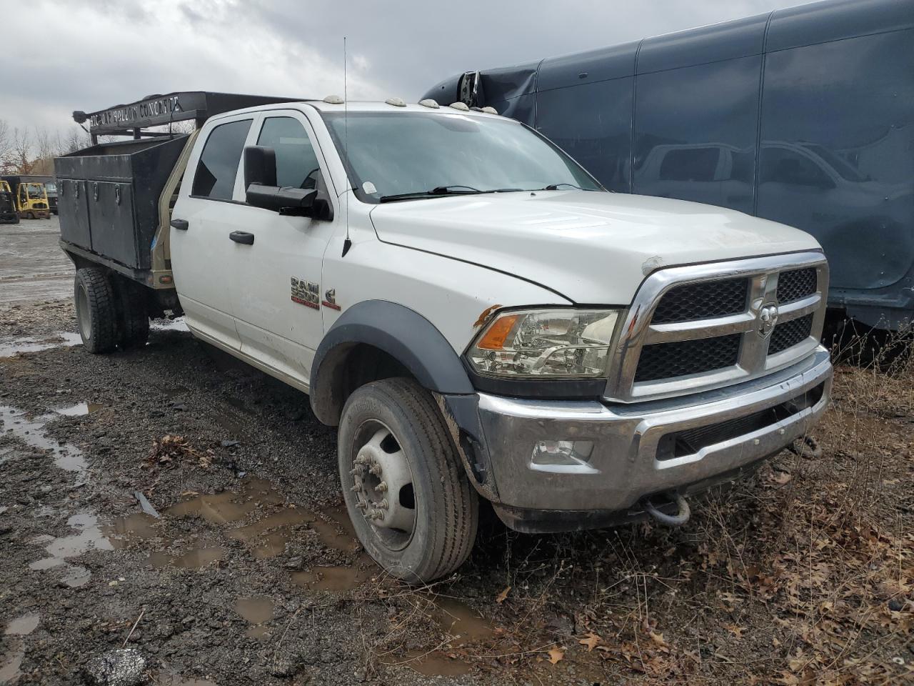 2015 RAM 5500 - Image 9
