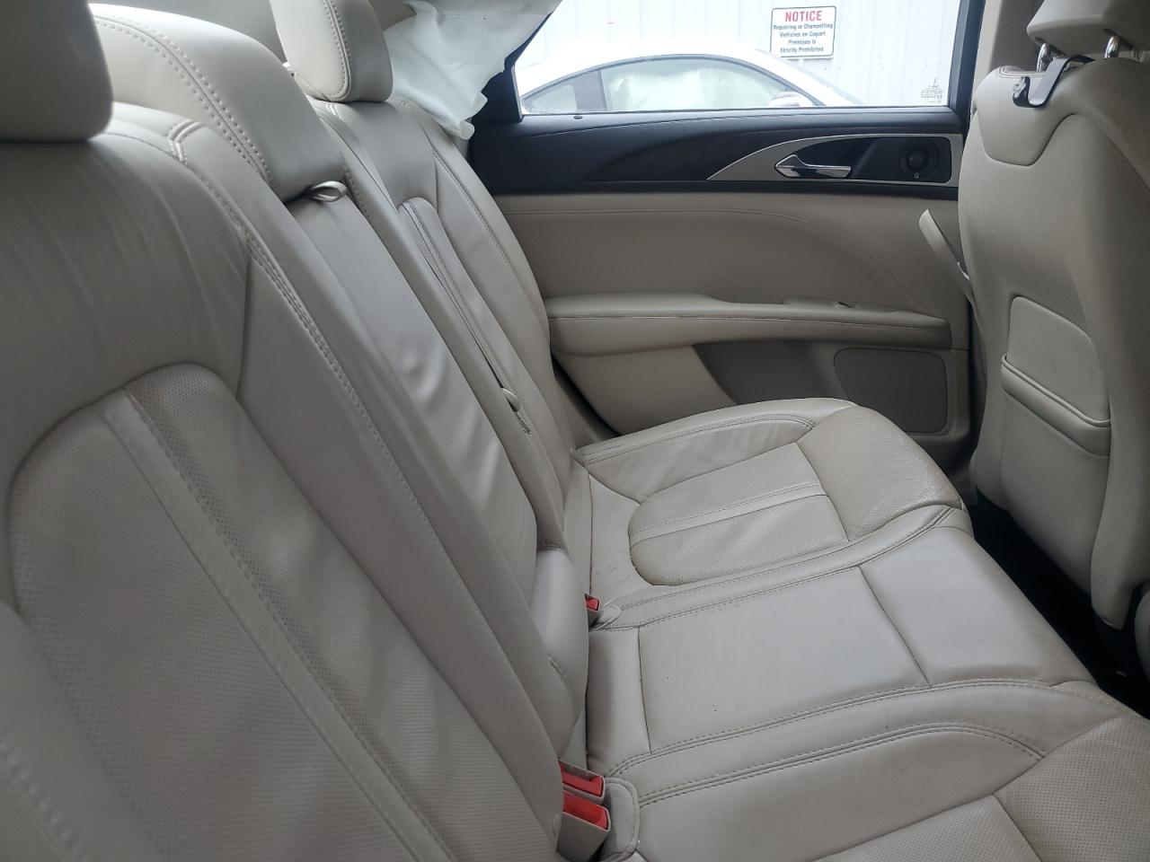 2018 Lincoln MKZ - Image 10