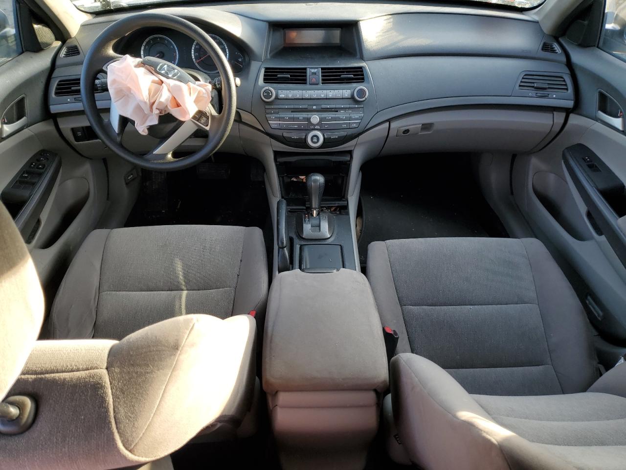 2010 Honda Accord - Image 8