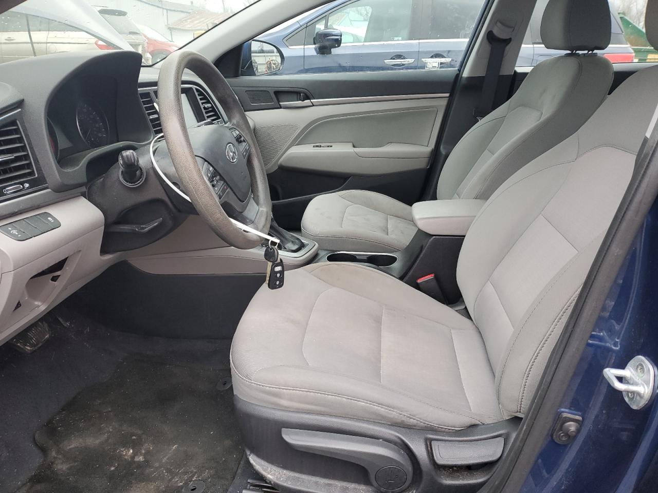 2017 Hyundai Elantra - Image 7