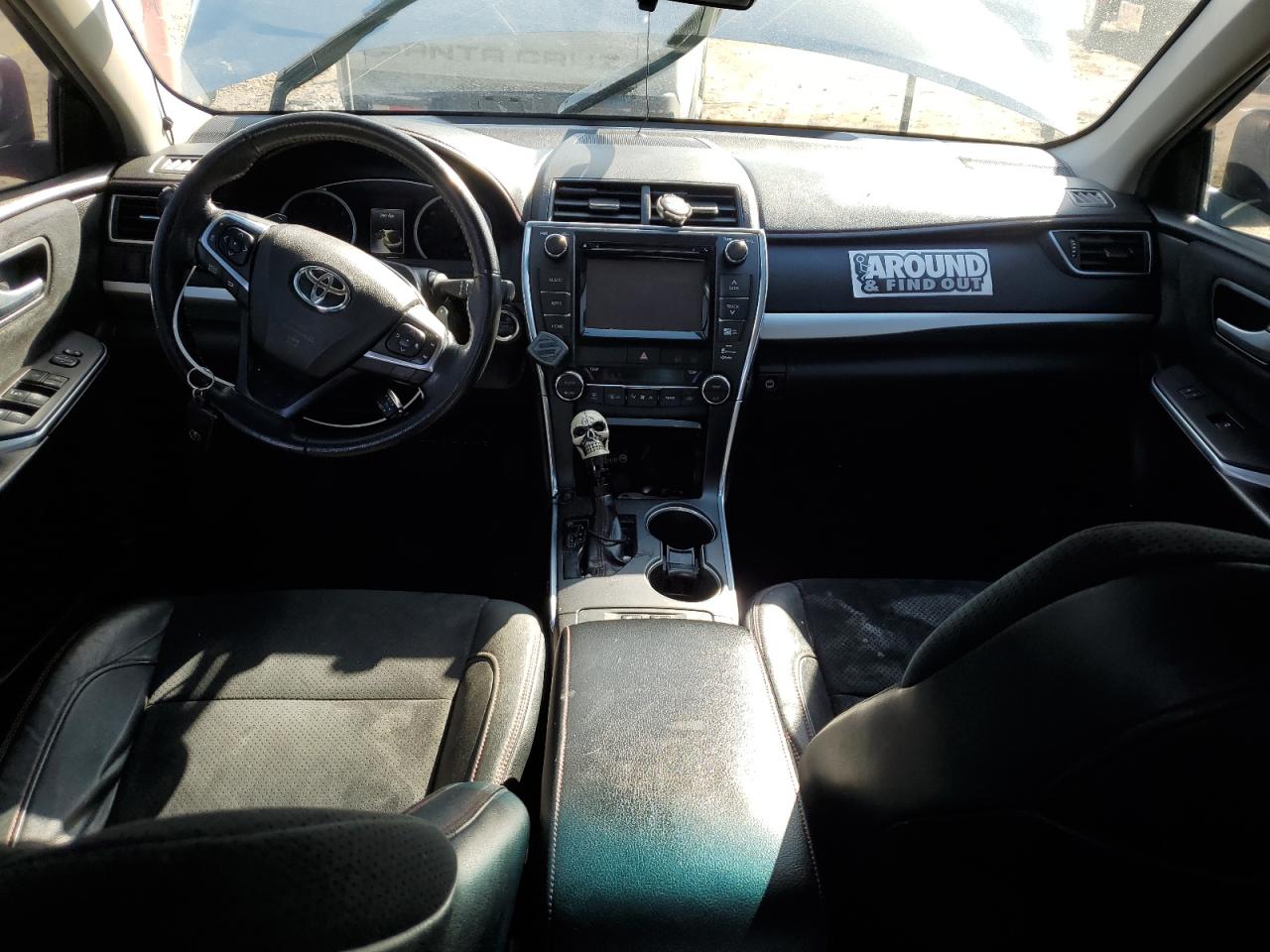 2015 Toyota Camry - Image 8