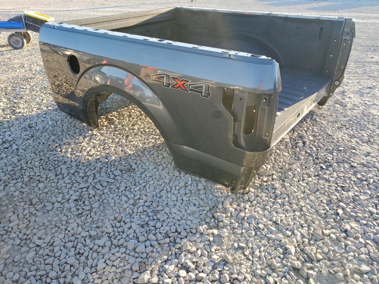 2017 Ford F-150 - Image 12