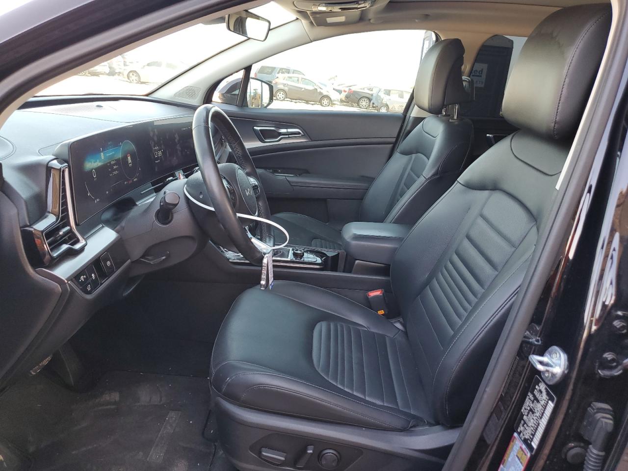2023 Kia Sportage - Image 7