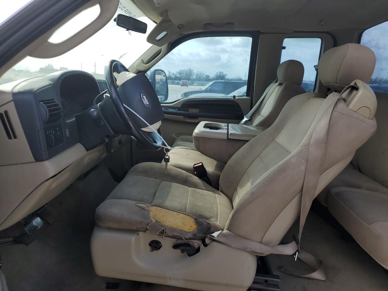 2005 Ford F250 - Image 7