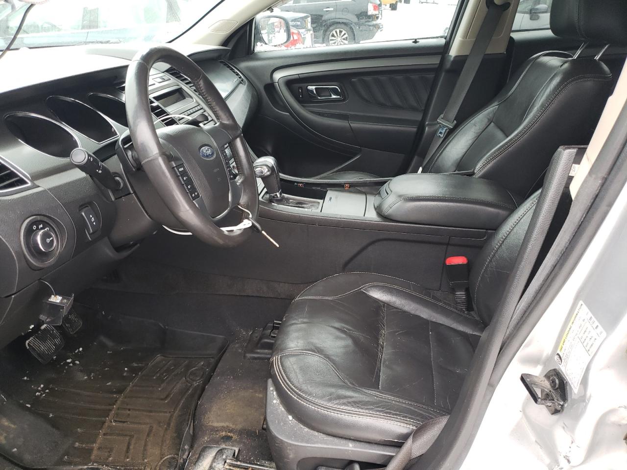 2011 Ford Taurus - Image 7
