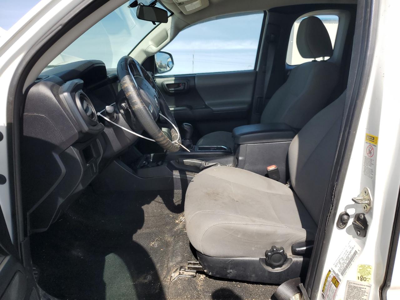 2017 Toyota Tacoma - Image 7