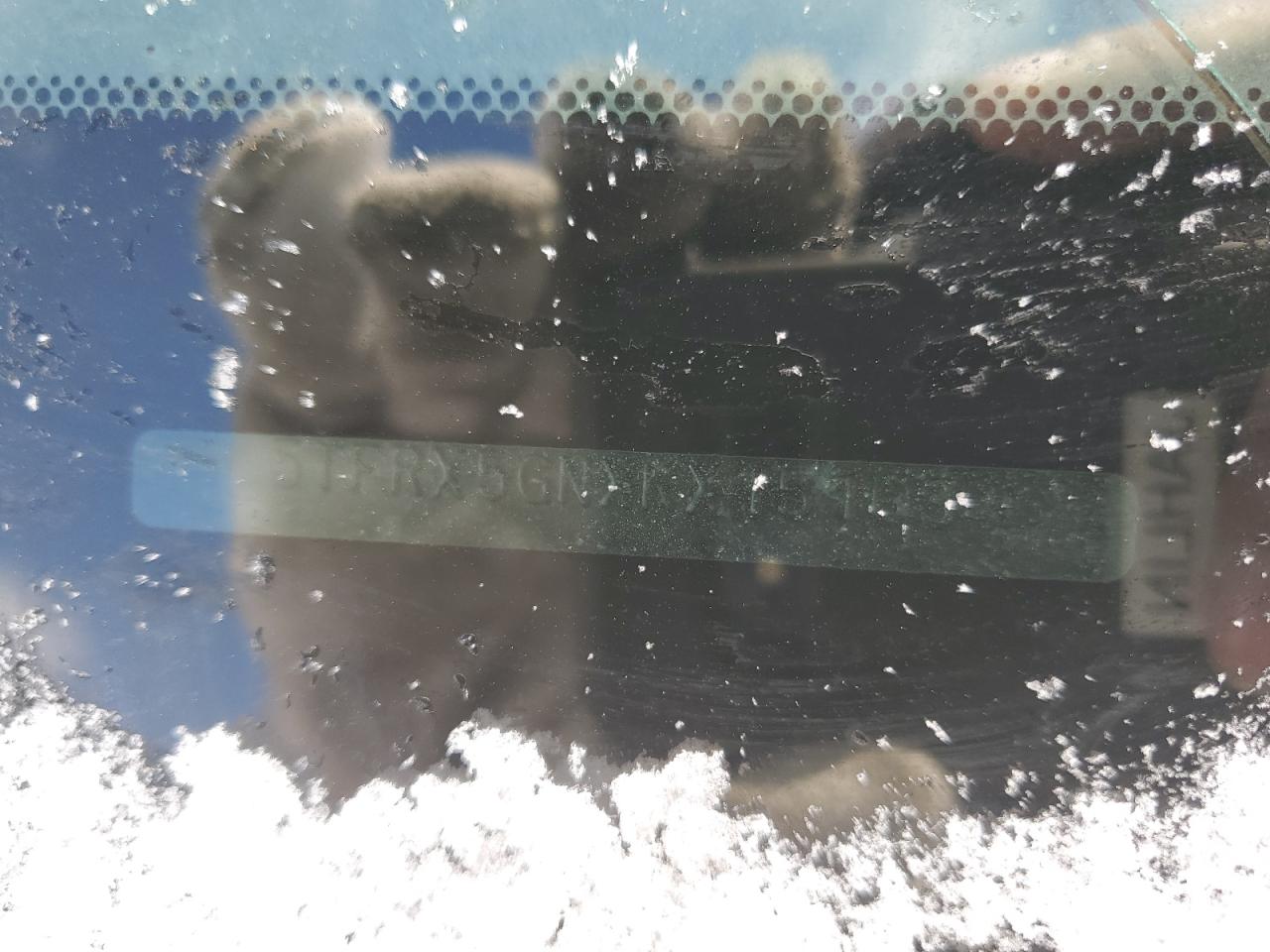 2019 Toyota Tacoma - Image 14