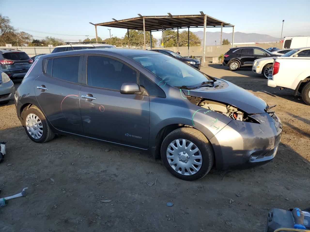 1N4BZ0CP7GC313004 NISSAN LEAF 2016