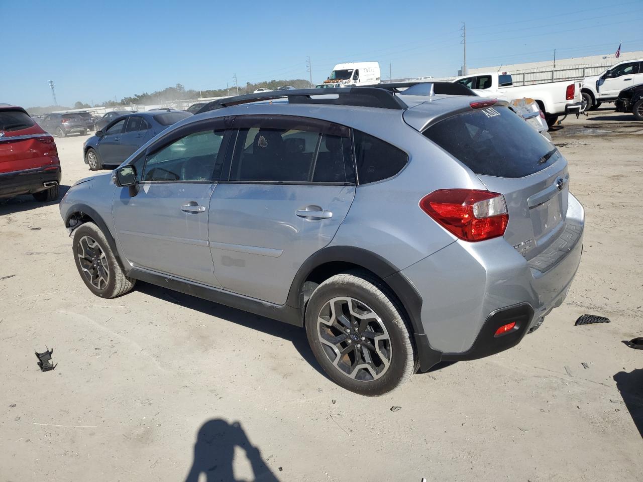 2016 Subaru XV - Image 2