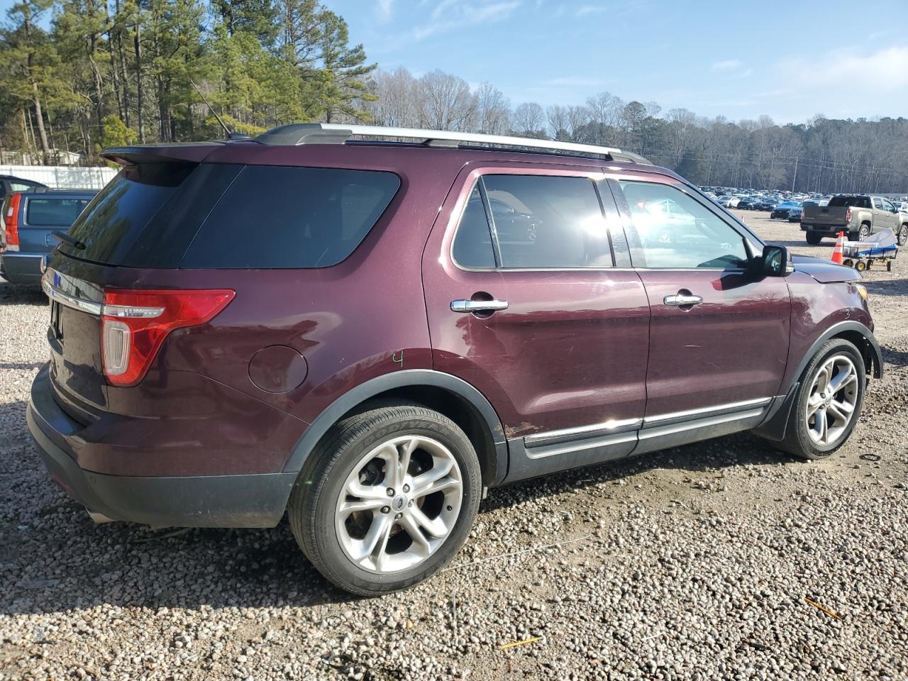 2011 Ford Explorer - Image 3