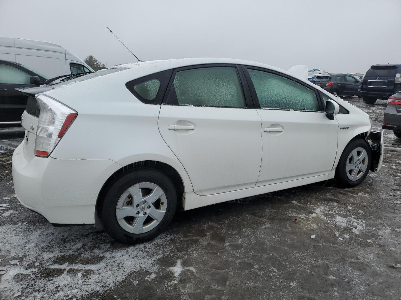 2011 Toyota Prius - Image 3