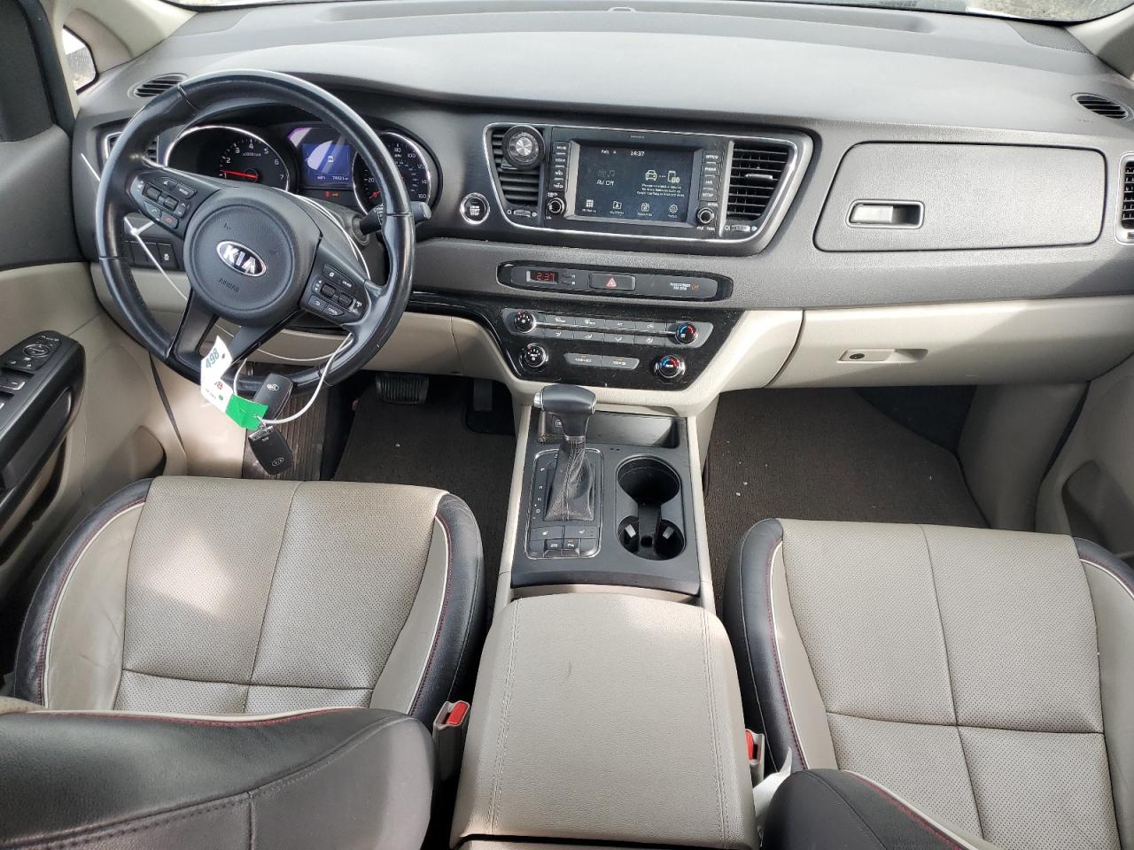 2017 Kia Sedona - Image 8