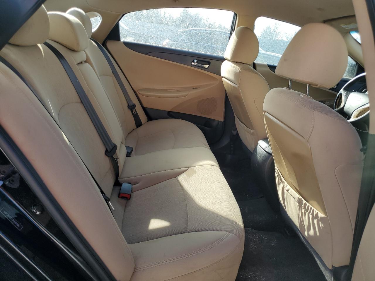 2012 Hyundai Sonata - Image 10