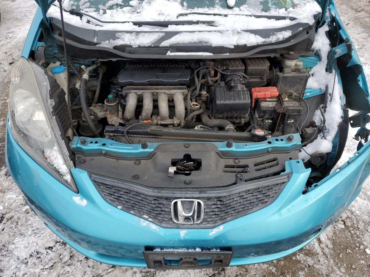 2013 Honda Fit - Image 11