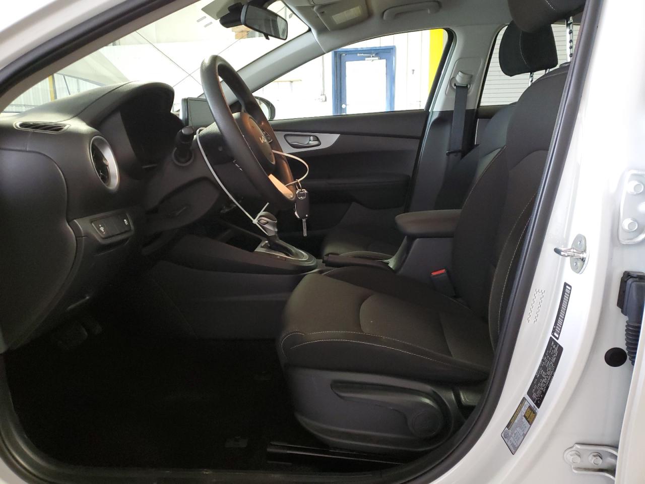 2024 Kia Forte - Image 7