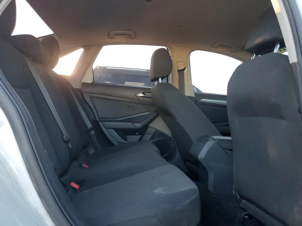 2021 Volkswagen Jetta - Image 10