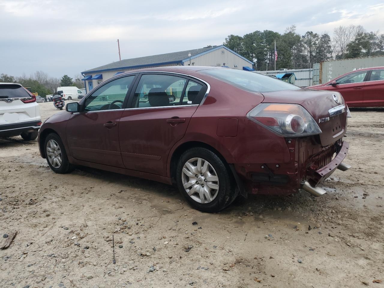 2011 Nissan Altima - Image 2
