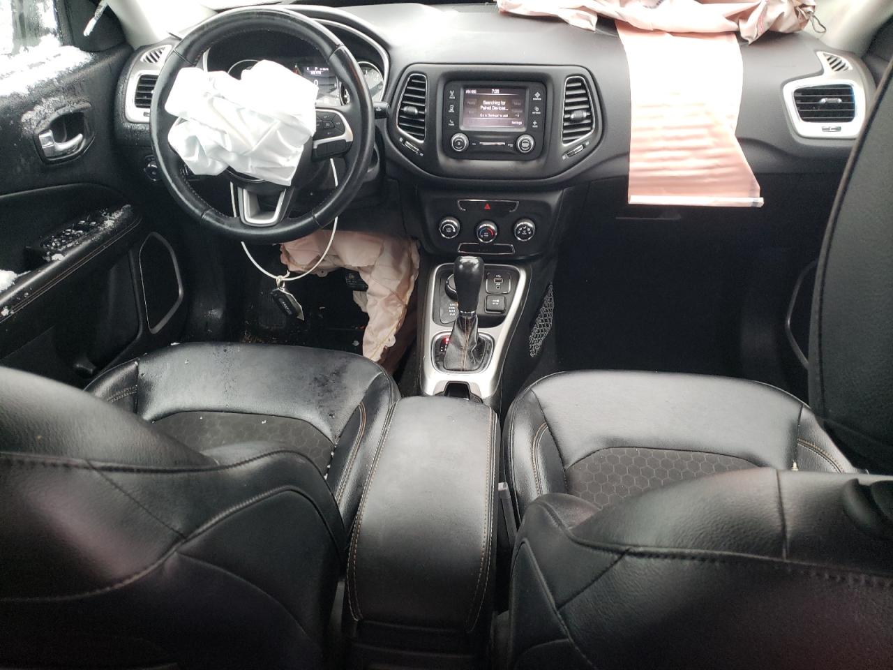 2017 Jeep Compass - Image 8