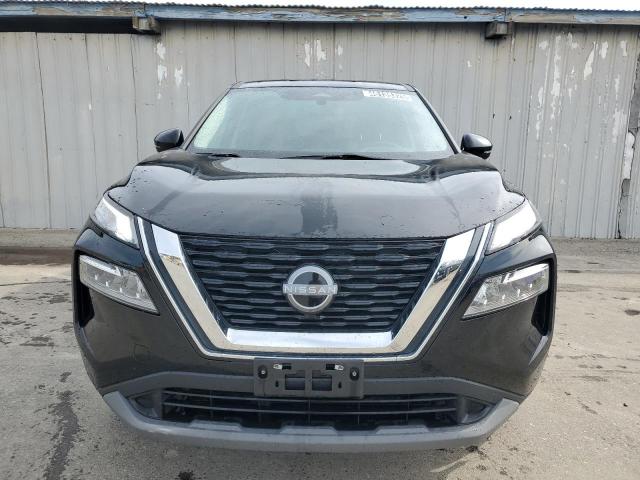  NISSAN ROGUE 2023 Czarny