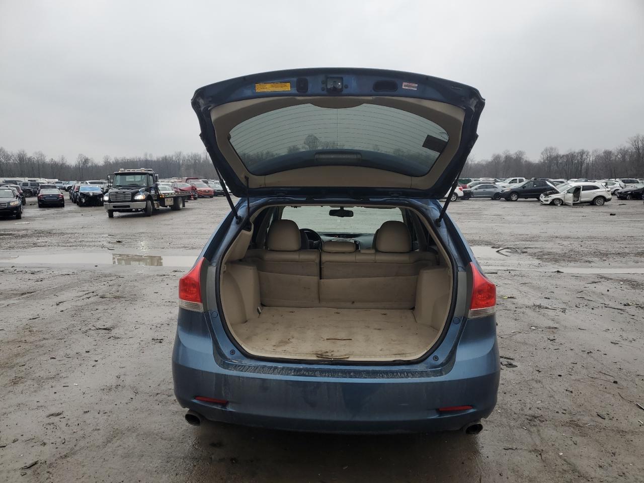 2011 Toyota Venza - Image 6