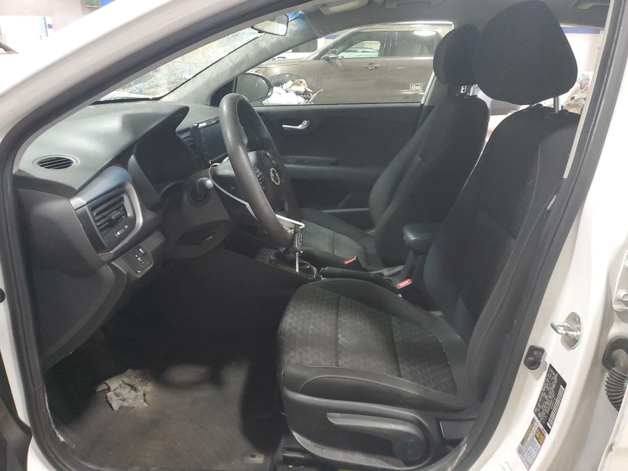 2019 Kia Rio - Image 7