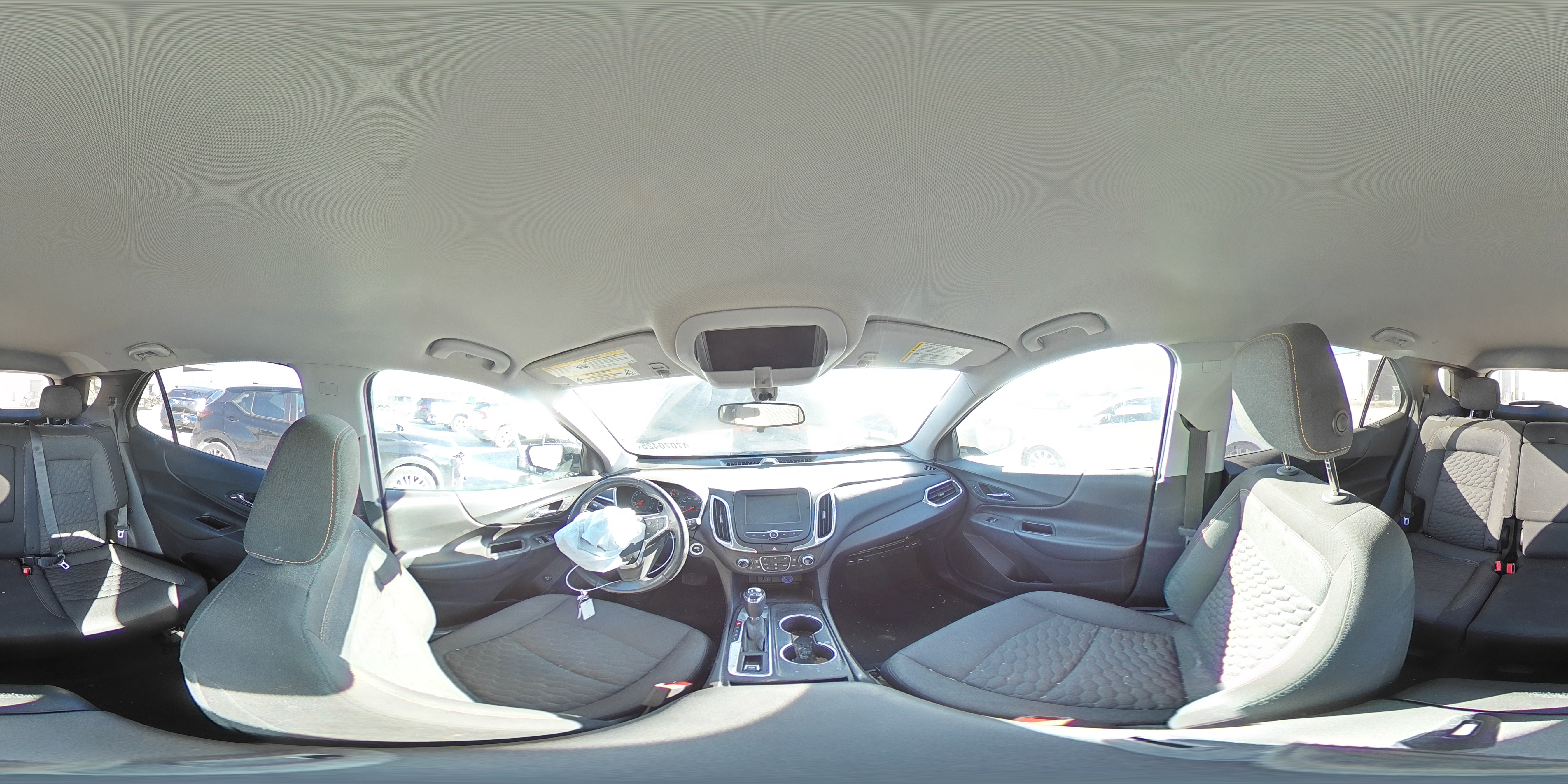 2018 Chevrolet Equinox - Image 13