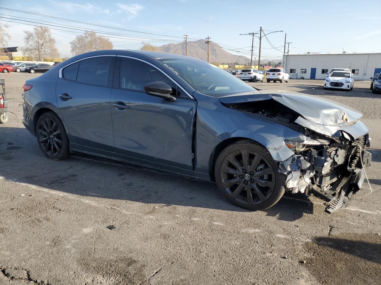 2022 Mazda 3 - Image 4
