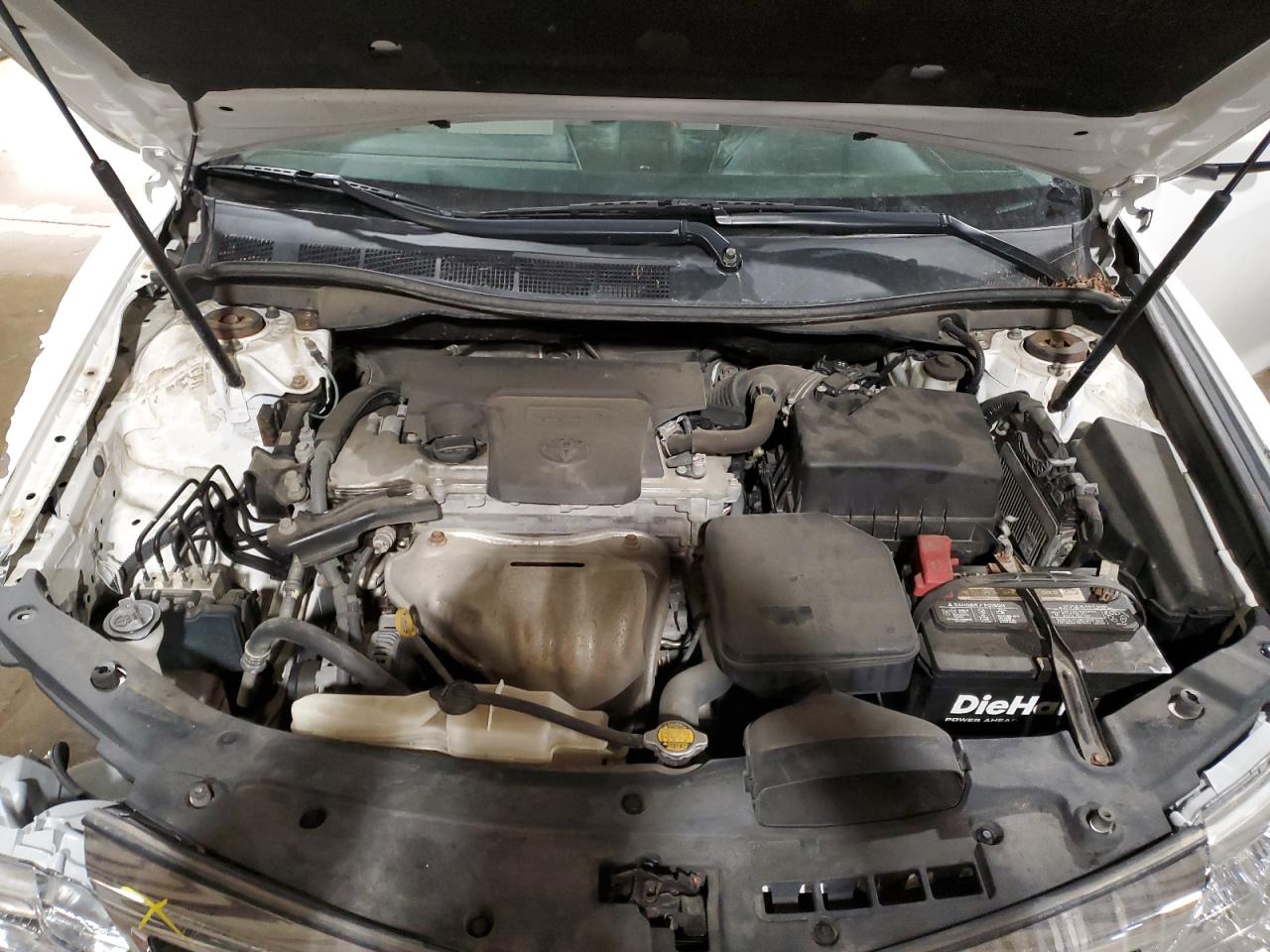 2014 Toyota Camry - Image 11