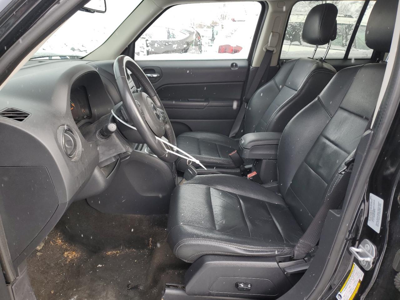 2015 Jeep Liberty (Patriot) - Image 7