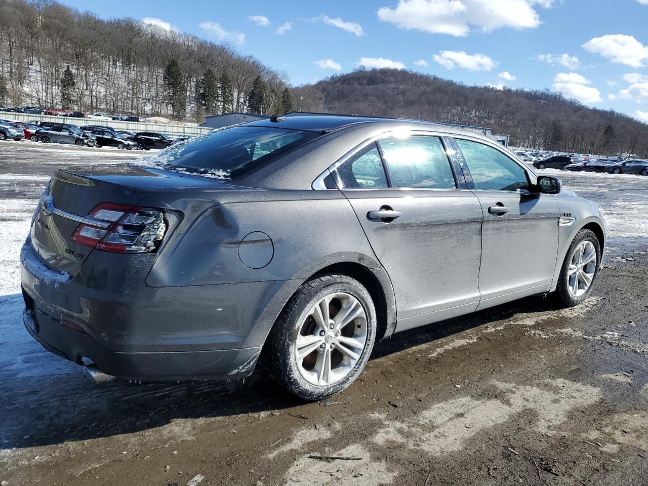2015 Ford Taurus - Image 3