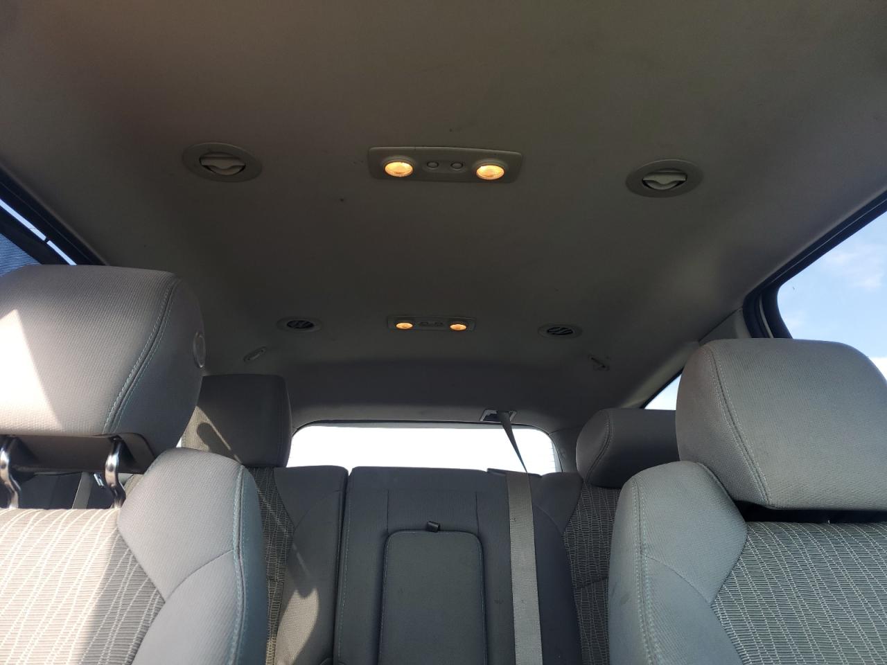 2014 Chevrolet Traverse - Image 10