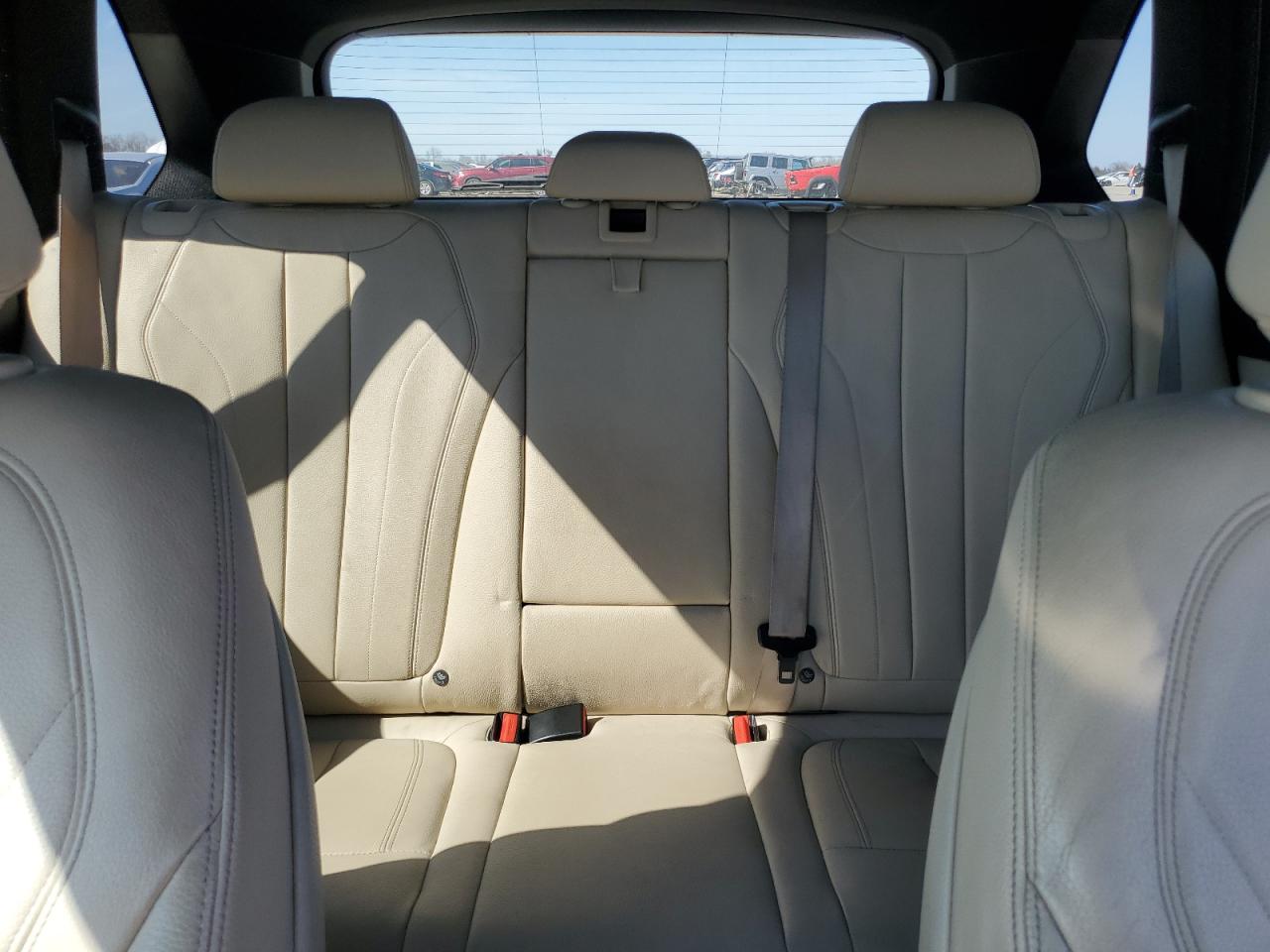2017 BMW X5 - Image 10