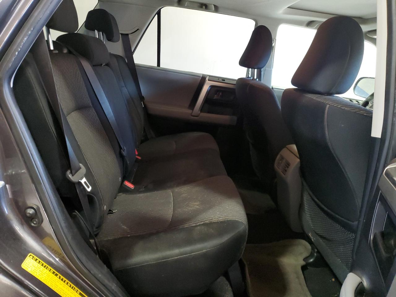 2010 Toyota 4Runner - Image 11