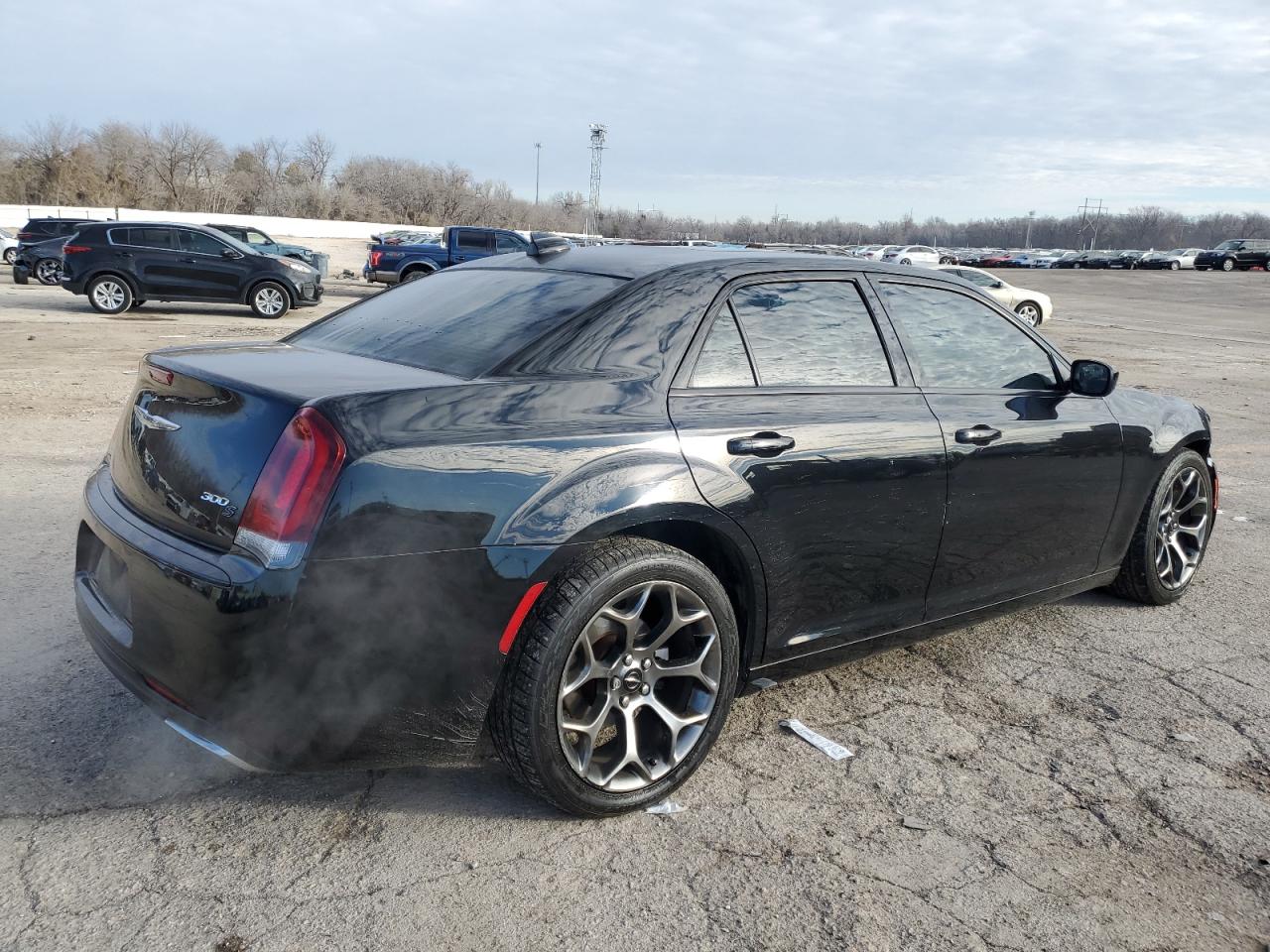 2015 Chrysler 300 - Image 3