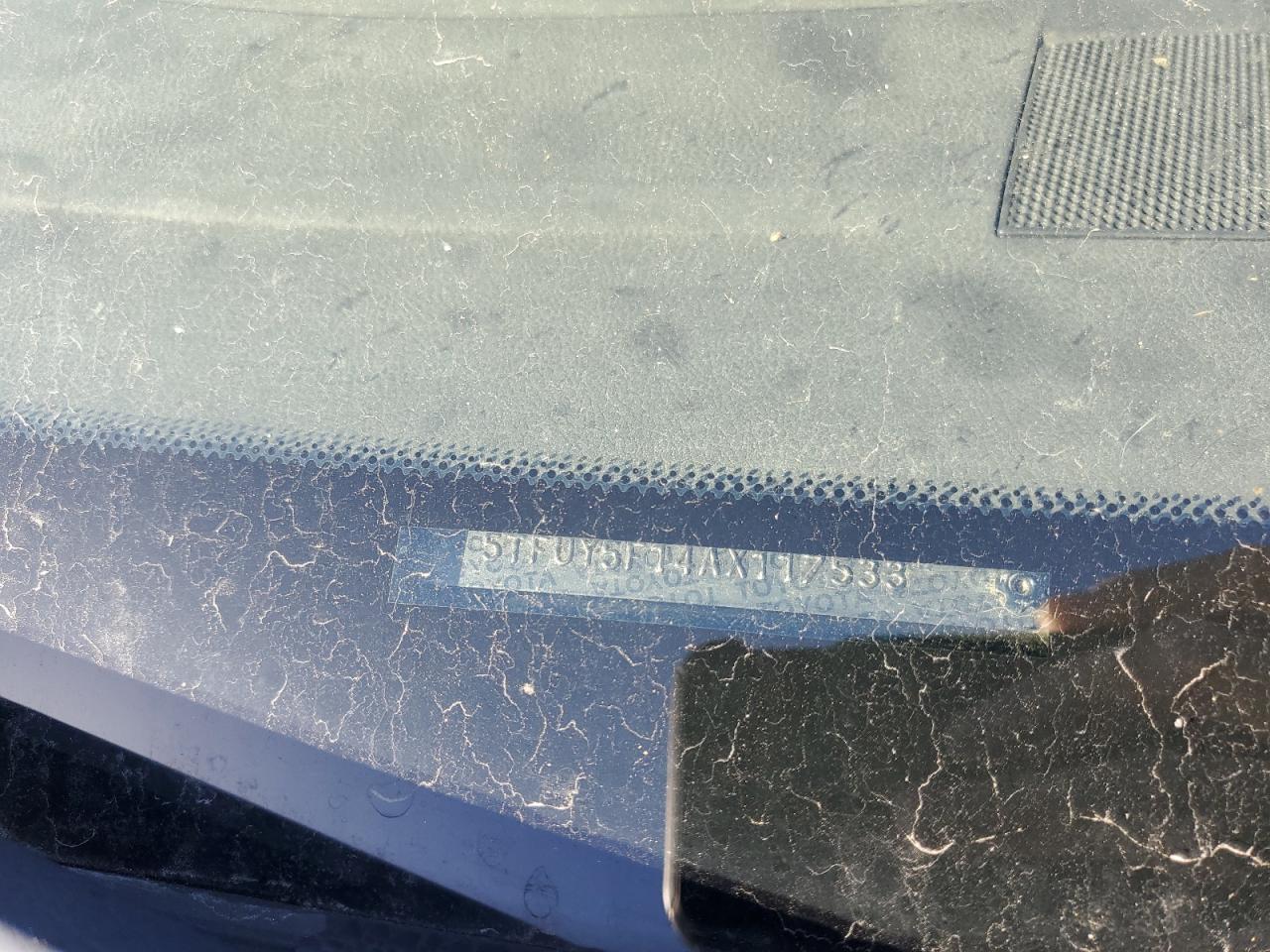 2010 Toyota Tundra - Image 12