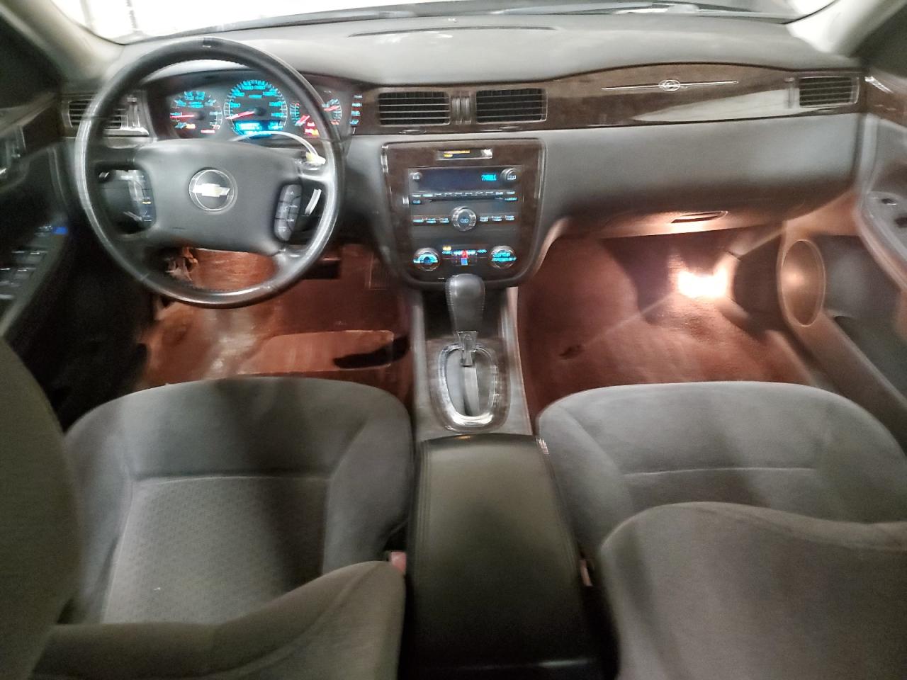 2013 Chevrolet Impala - Image 8