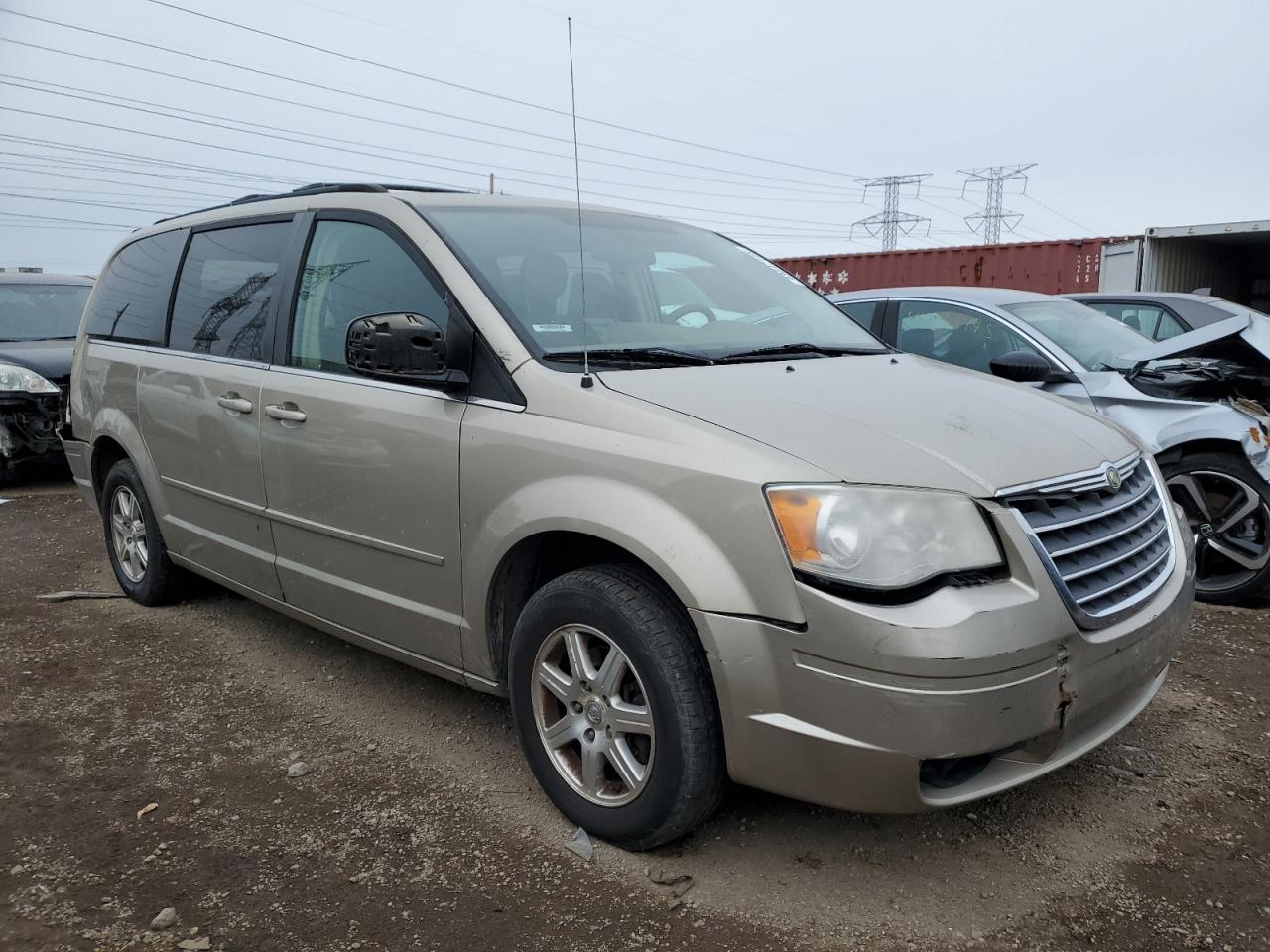 2008 Chrysler Town & Country - Image 4
