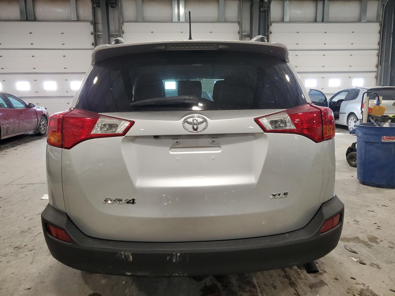 2015 Toyota RAV 4 - Image 6