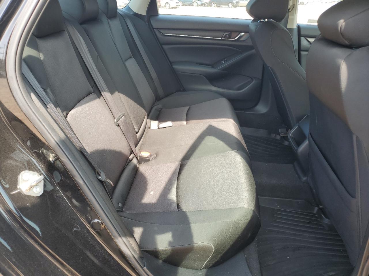 1HGCV1F10KA013298 HONDA ACCORD 2019