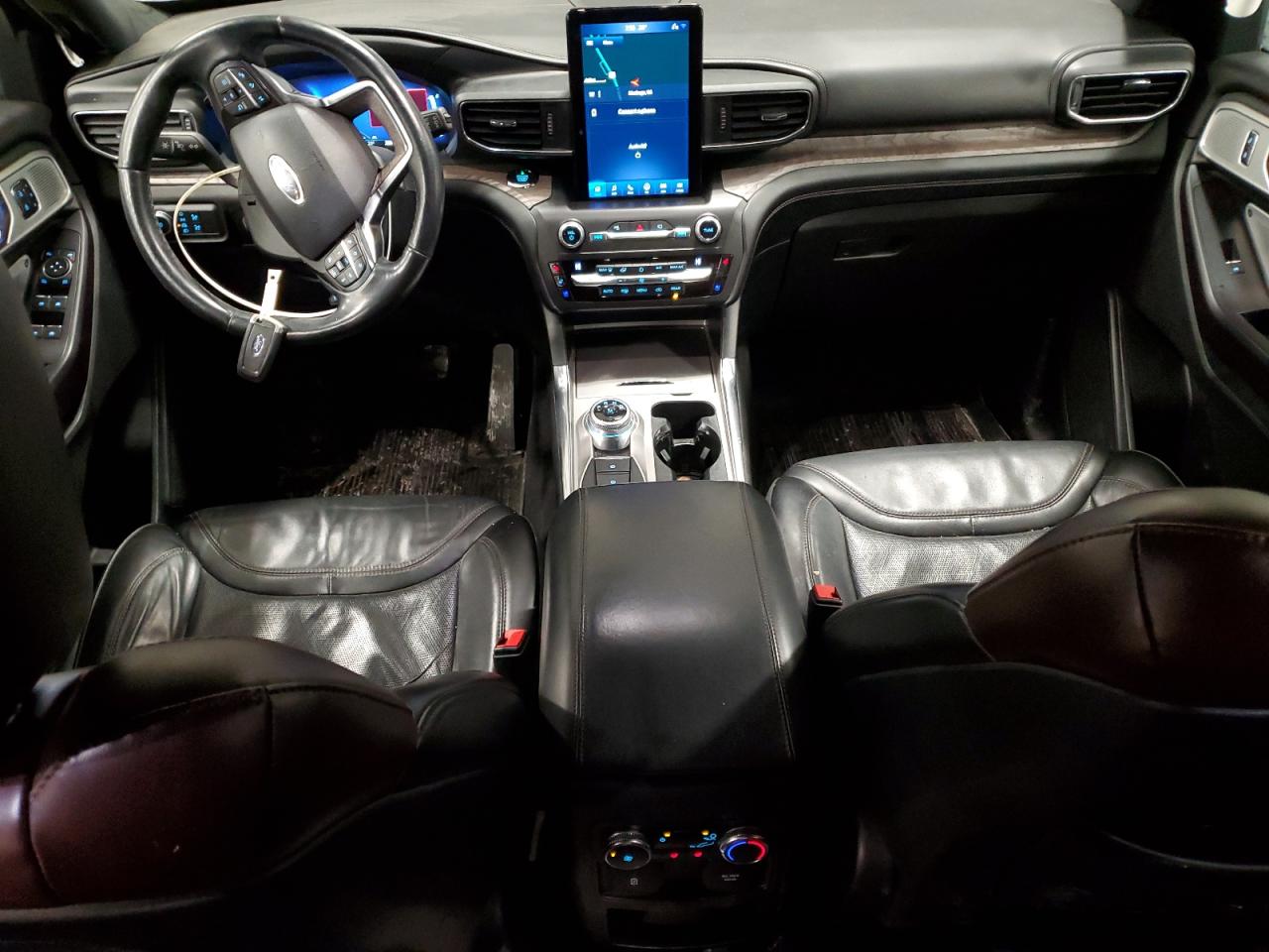 2020 Ford Explorer - Image 8