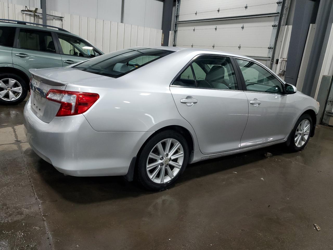 2012 Toyota Camry - Image 3